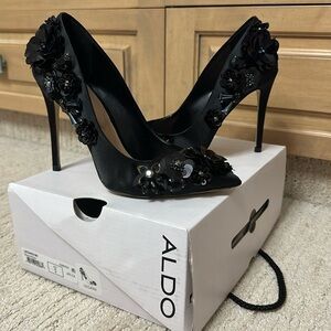 Aldo Black Legani-94 Floral Pumps